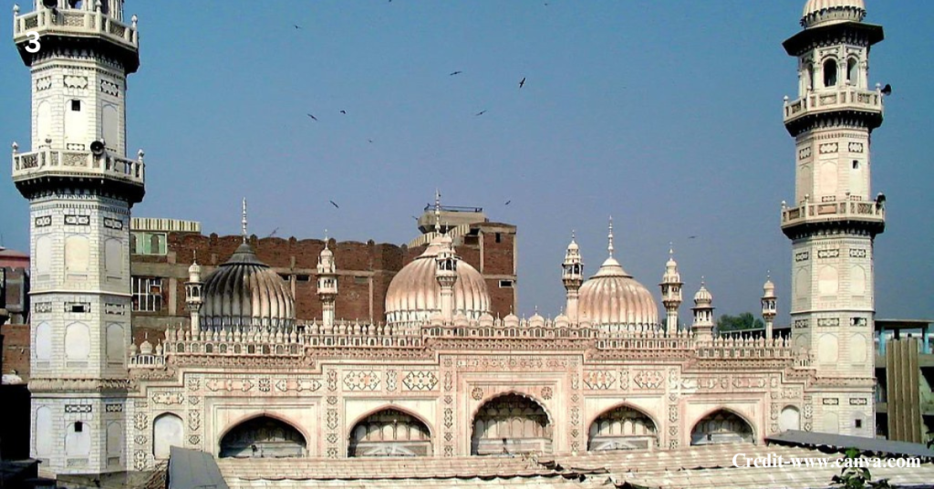 Exploring Peshawar